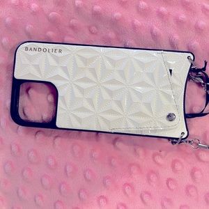 Bandolier for iPhone 13 plus!